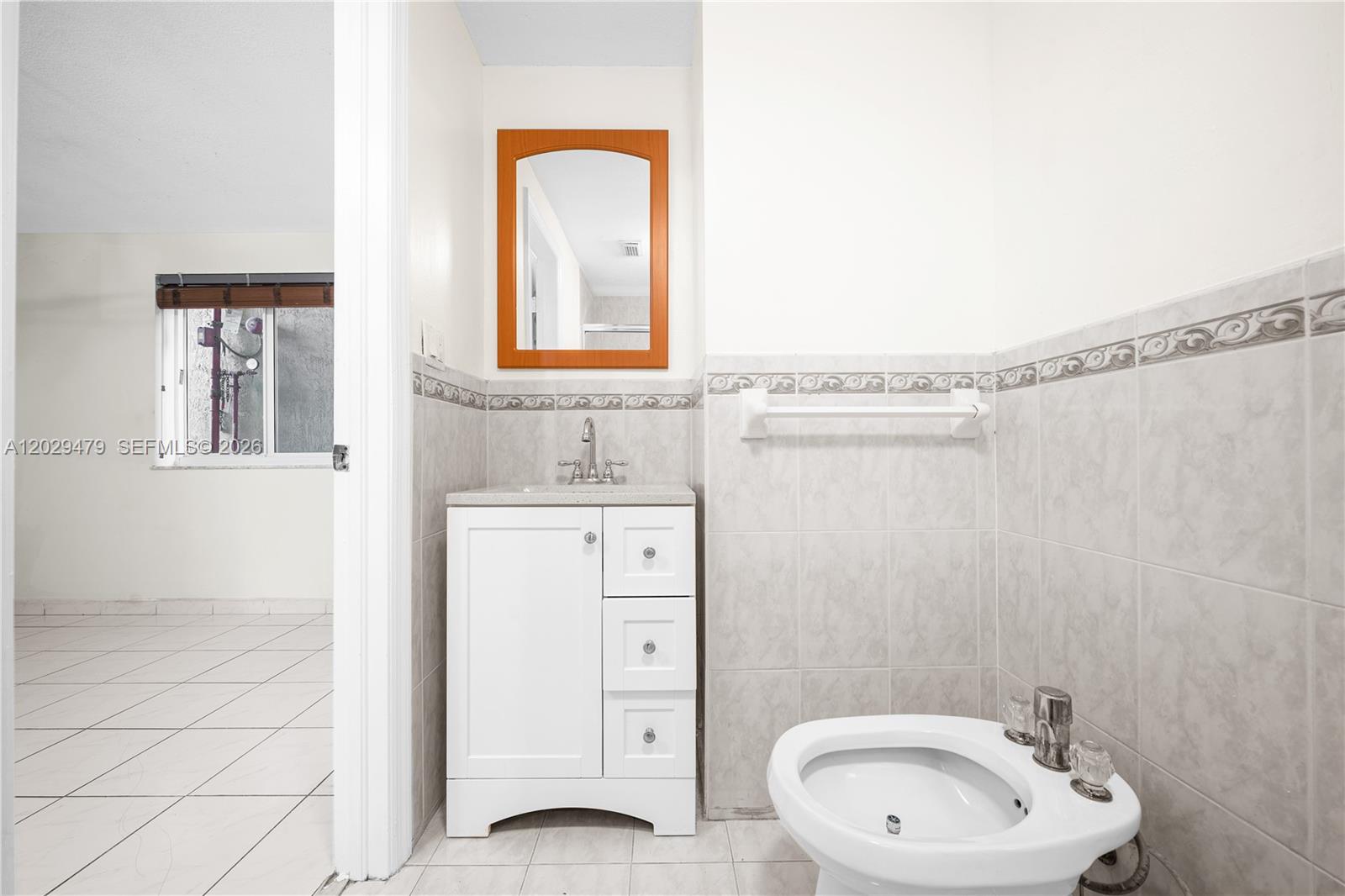 9 East 4th Street, Unit 101 Hialeah, FL 33010 - Photo 25 of 31