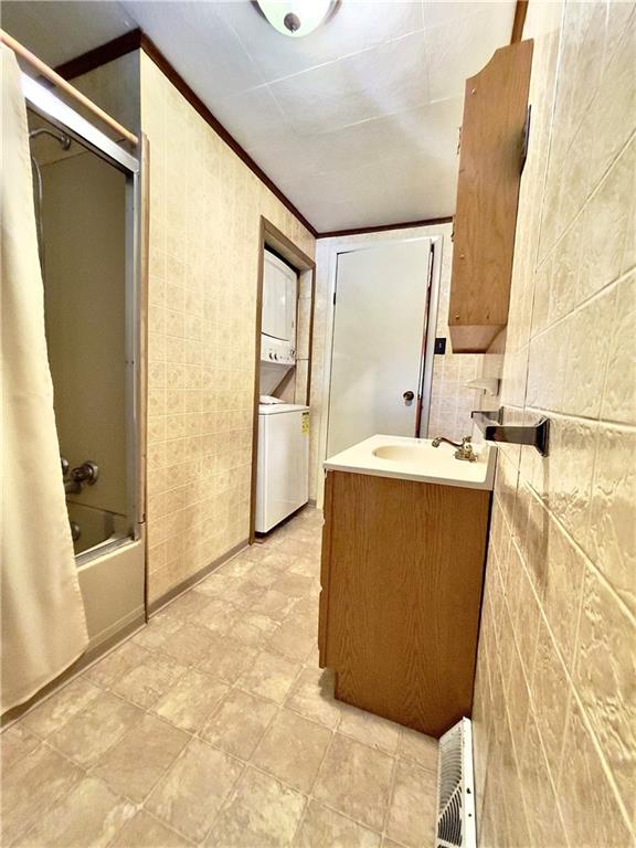 309 Moscow Road Waynesburg, PA 15370 - Photo 12 of 25 a bathroom with a sink and a mirror