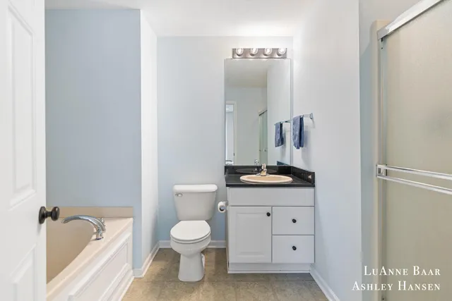 $525,000 | 574 Legacy Court Northeast, Rockford, MI 49341