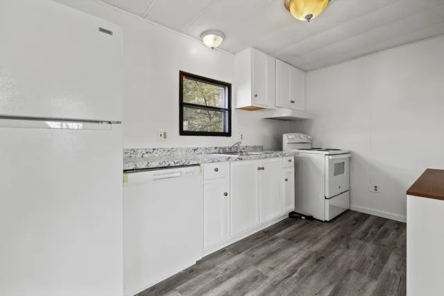 $235,000 | 22 Southway, Taunton, MA 02780