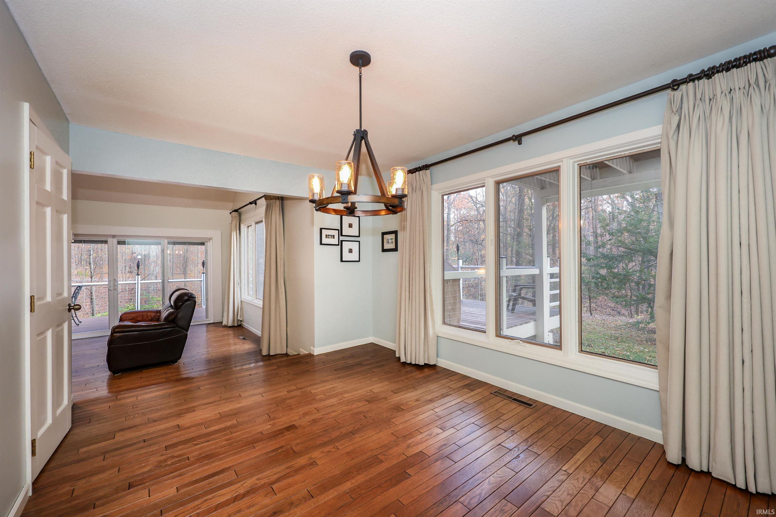 2112 Springmill Road Fort Wayne, IN 46845 - Photo 13 of 36