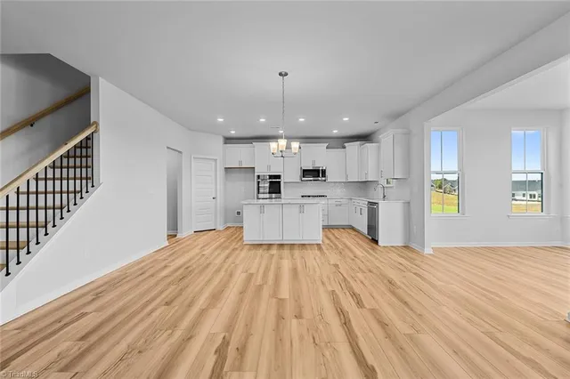 $425,000 | 174 Lavender Lane, Lexington, NC 27295