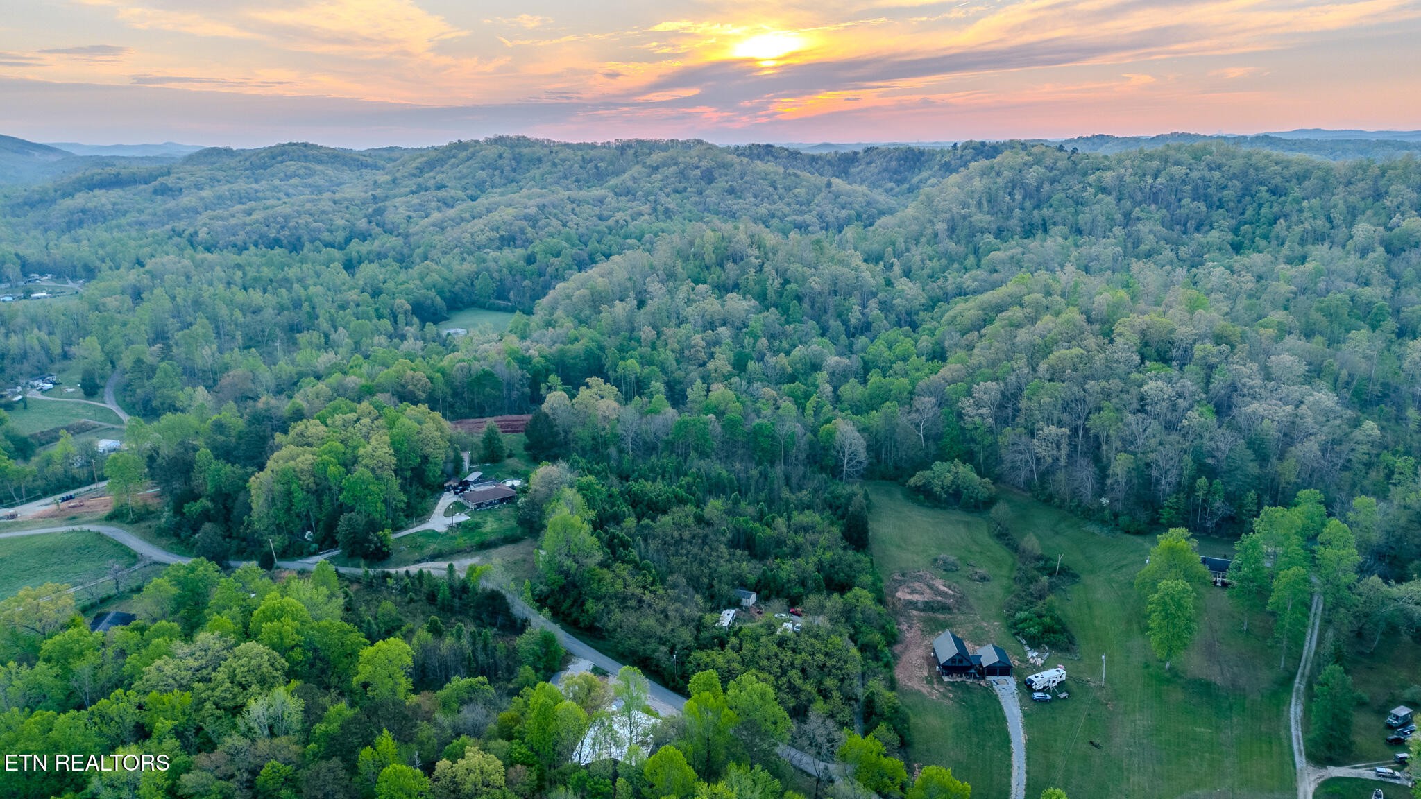 147 Lancer Road Harriman, TN 37748 - Photo 5 of 7
