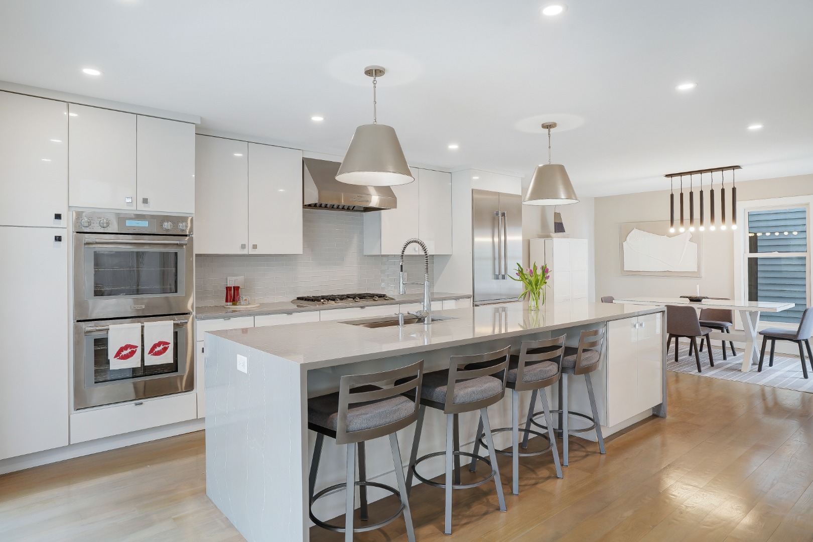 150 Cove Road, Unit 10 Vineyard Haven, MA 02568 - Photo 7 of 45 Well-appointed kitchen with Thermador appliances.