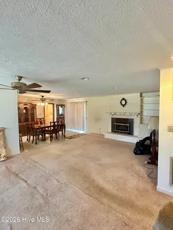 $195,000 | 201 Pecan Drive, Elizabethtown, NC 28337