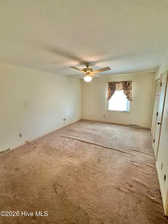 $195,000 | 201 Pecan Drive, Elizabethtown, NC 28337