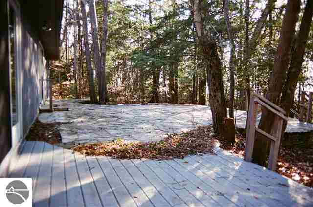 16797 Legacy Road Traverse City, MI 49686 - Photo 18 of 25 1744910-17.JPG