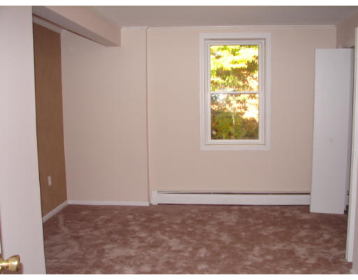 37 Kent Road Westminster, MA 01473 - Photo 7 of 19 a view of an empty room and window