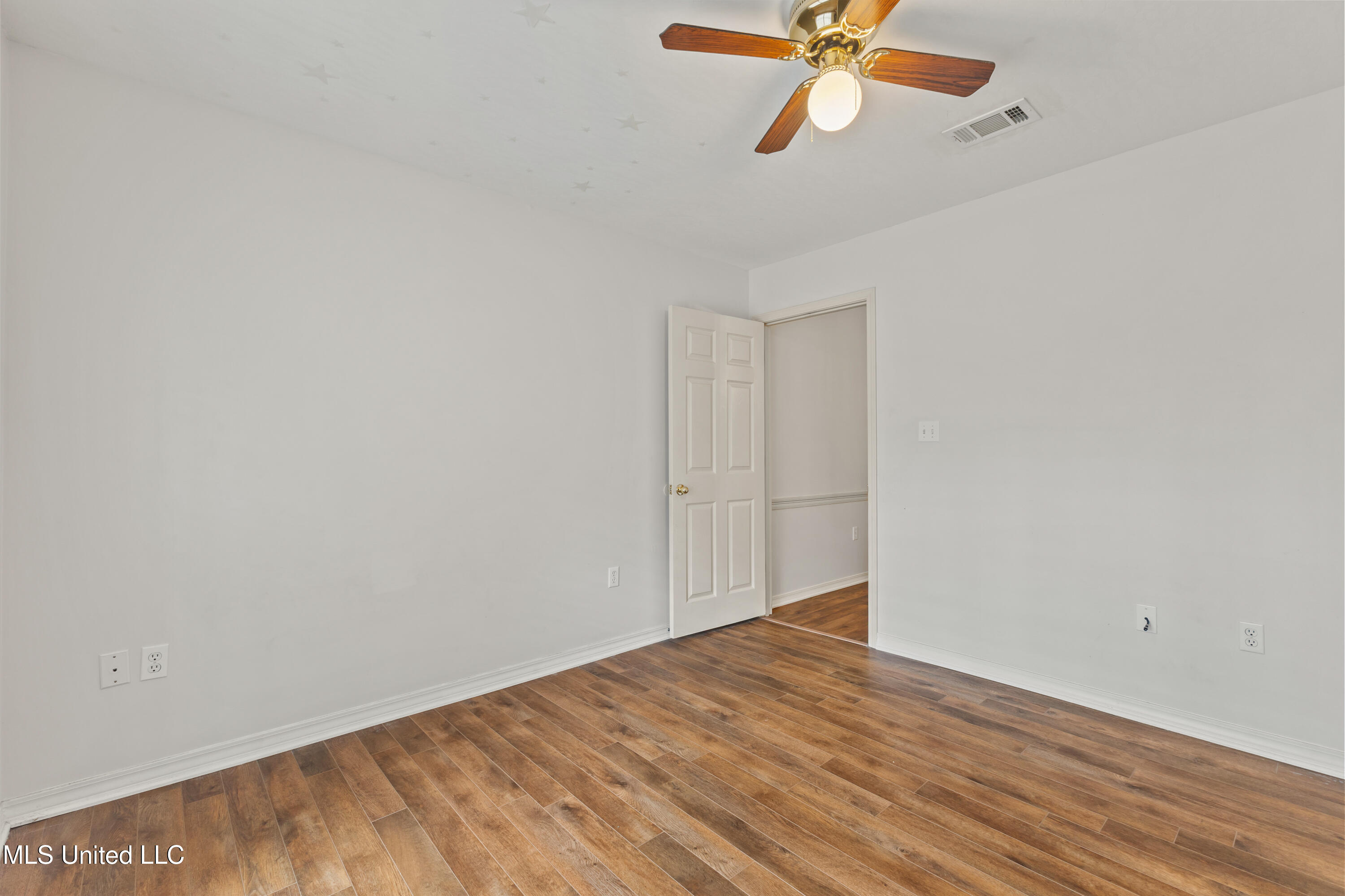 42 Asa Miley Road Hattiesburg, MS 39401 - Photo 26 of 43 42_Asa_Miley_Rd-26