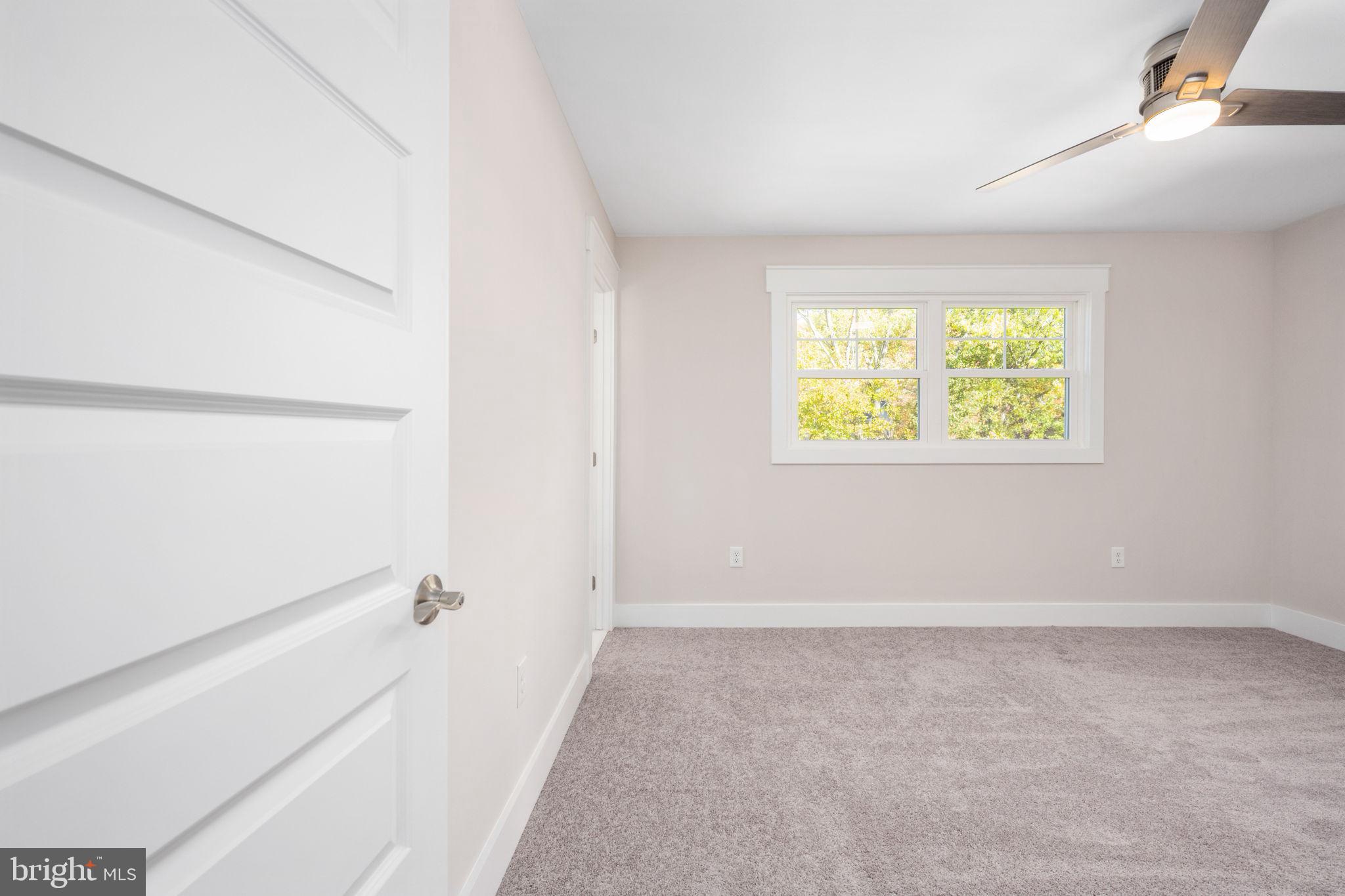 13349 Kingsman Road Woodbridge, VA 22193 - Photo 21 of 45 Gallery Image 21