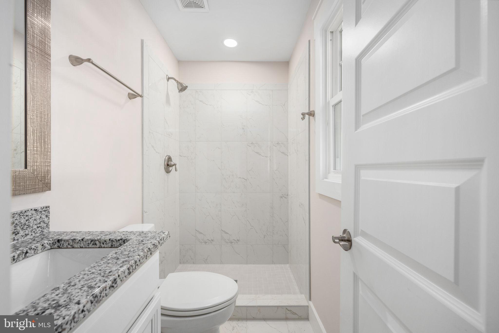 13349 Kingsman Road Woodbridge, VA 22193 - Photo 24 of 45 Gallery Image 24