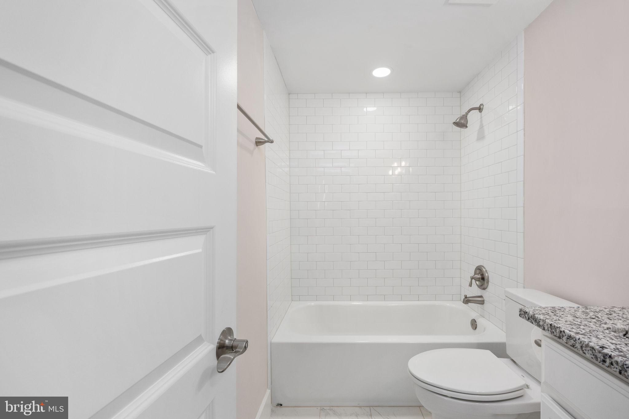 13349 Kingsman Road Woodbridge, VA 22193 - Photo 33 of 45 Gallery Image 33
