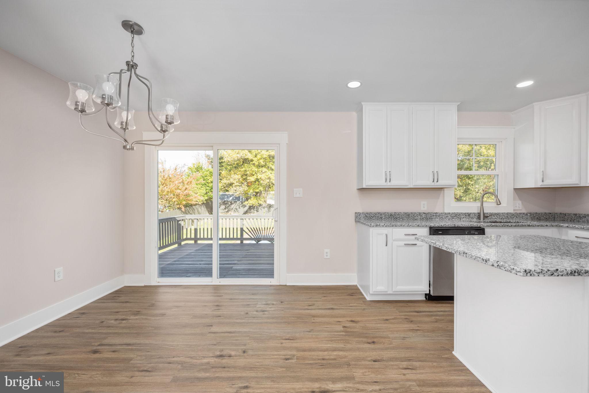 13349 Kingsman Road Woodbridge, VA 22193 - Photo 7 of 45 Gallery Image 7