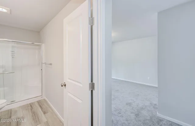 $345,000 | 609 Oak Street North, Unit LOT 21, Tieton, WA 98947