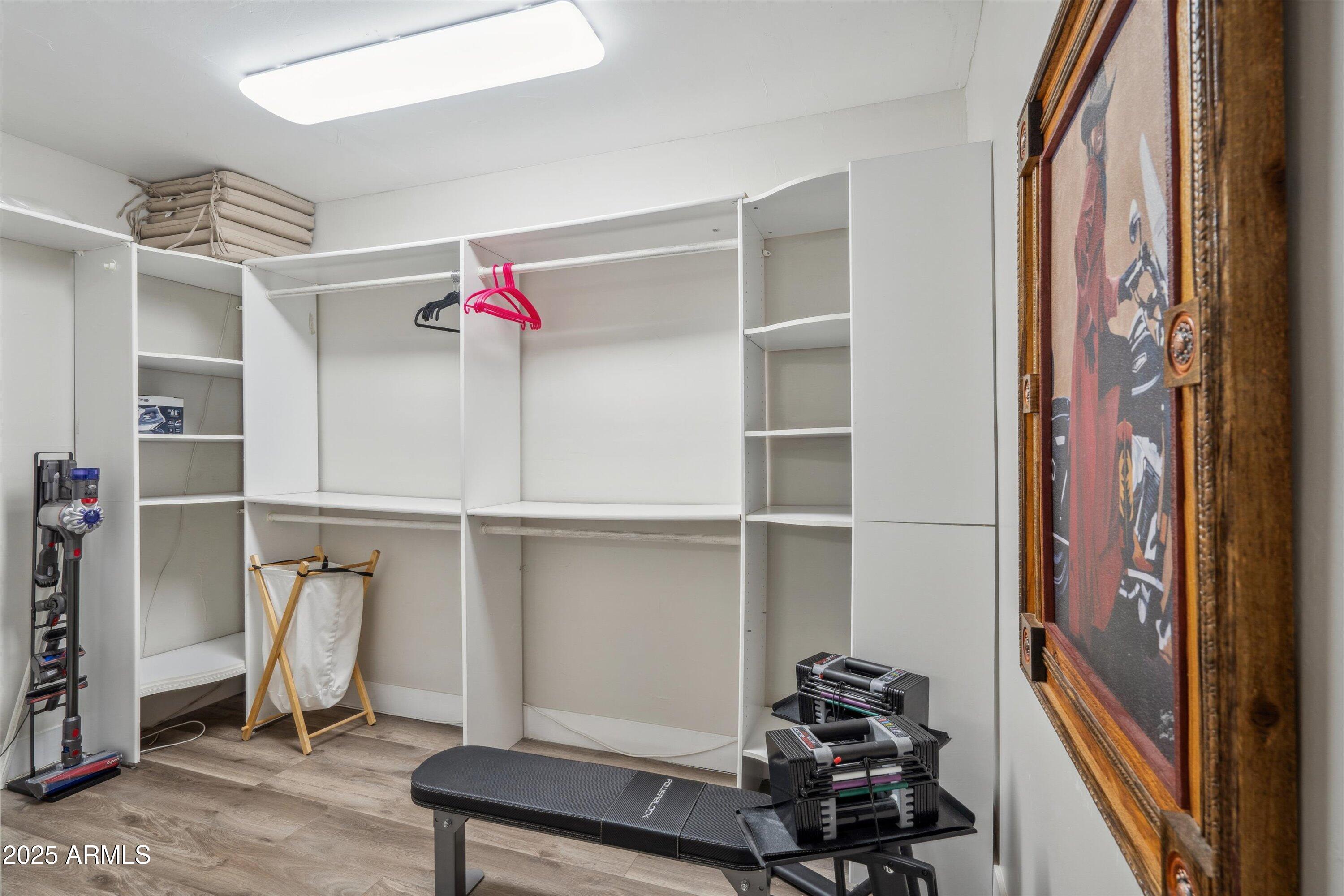 7080 East Arroyo Road Cave Creek, AZ 85331 - Photo 25 of 50 a room with furniture and gym equipment
