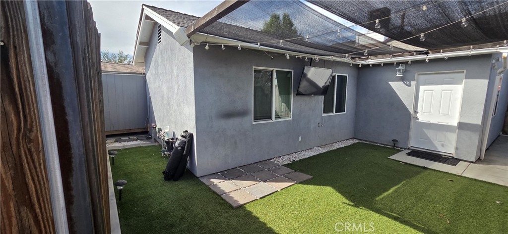 20237 Vanowen Street Winnetka, CA 91306 - Photo 11 of 56