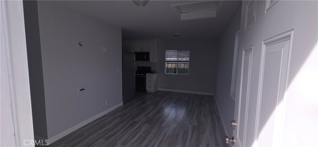 20237 Vanowen Street Winnetka, CA 91306 - Photo 15 of 56