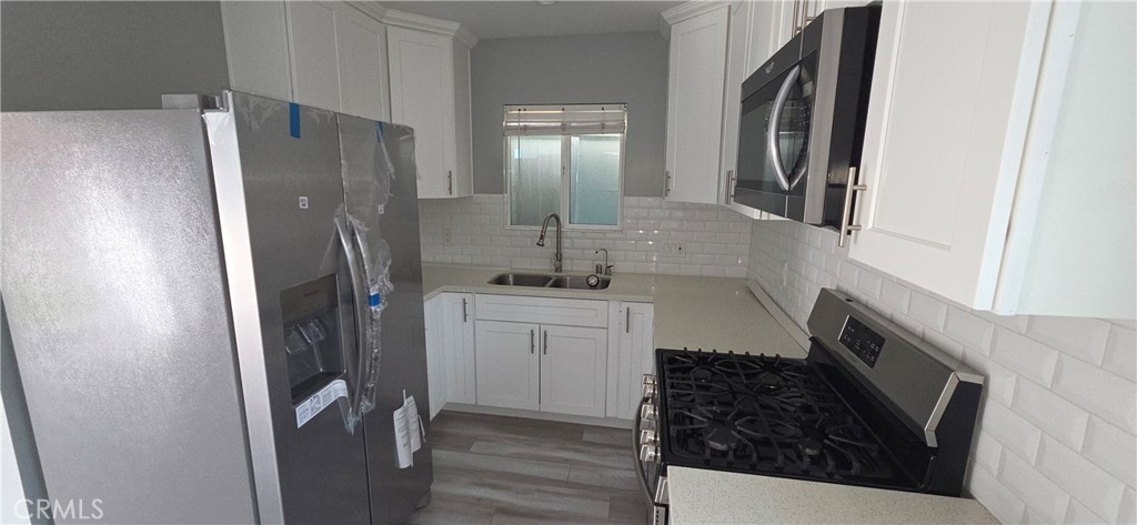 20237 Vanowen Street Winnetka, CA 91306 - Photo 20 of 56