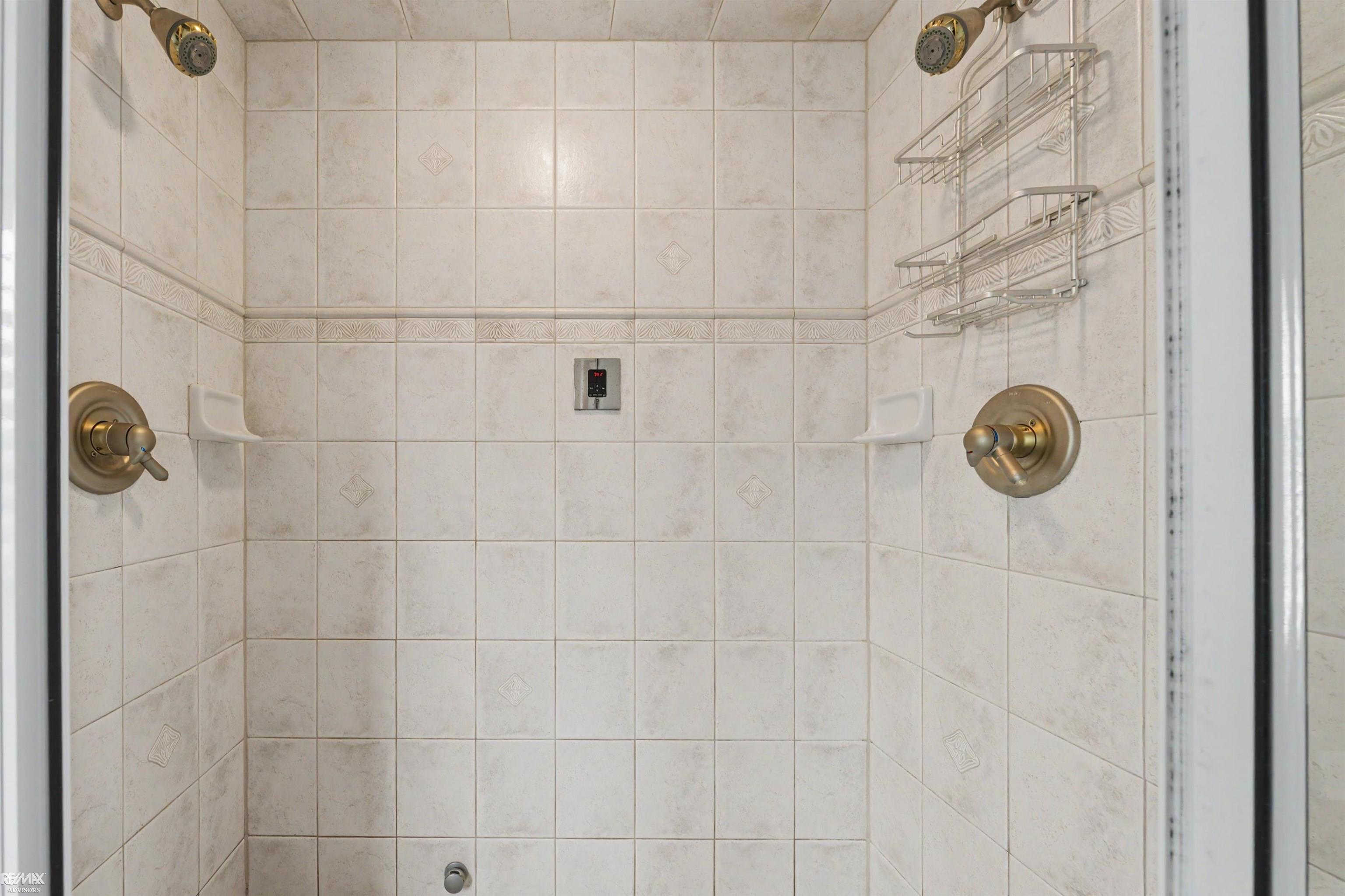 32172 North River Road, Unit 17 Harrison Township, MI 48045 - Photo 37 of 74