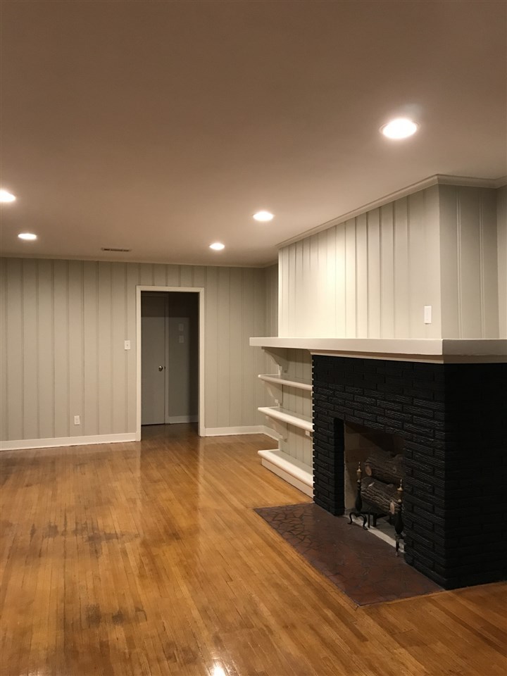 4285 Rhodes Avenue Memphis, TN 38111 - Photo 4 of 24 Gallery Image 4