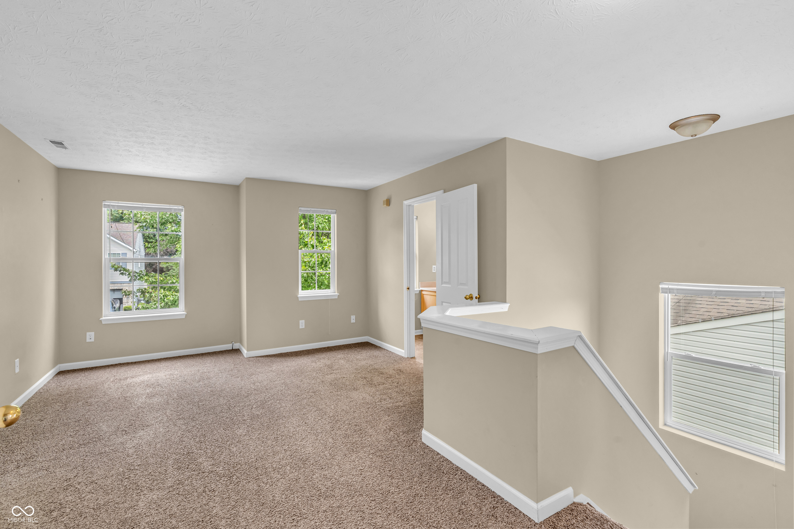 9211 Concert Lane Indianapolis, IN 46231 - Photo 8 of 26