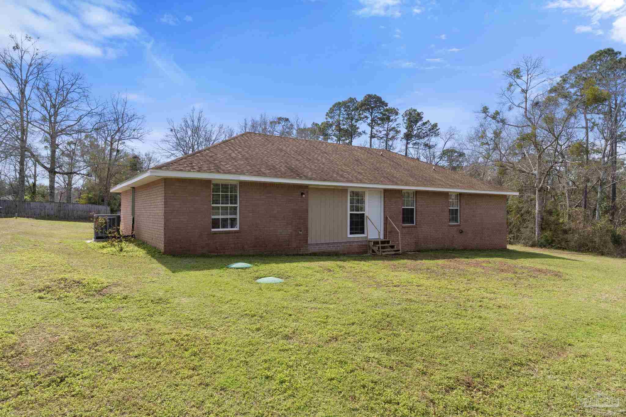 1504 Silver Ridge Drive Cantonment, FL 32533 - Photo 30 of 33 Gallery Image 30
