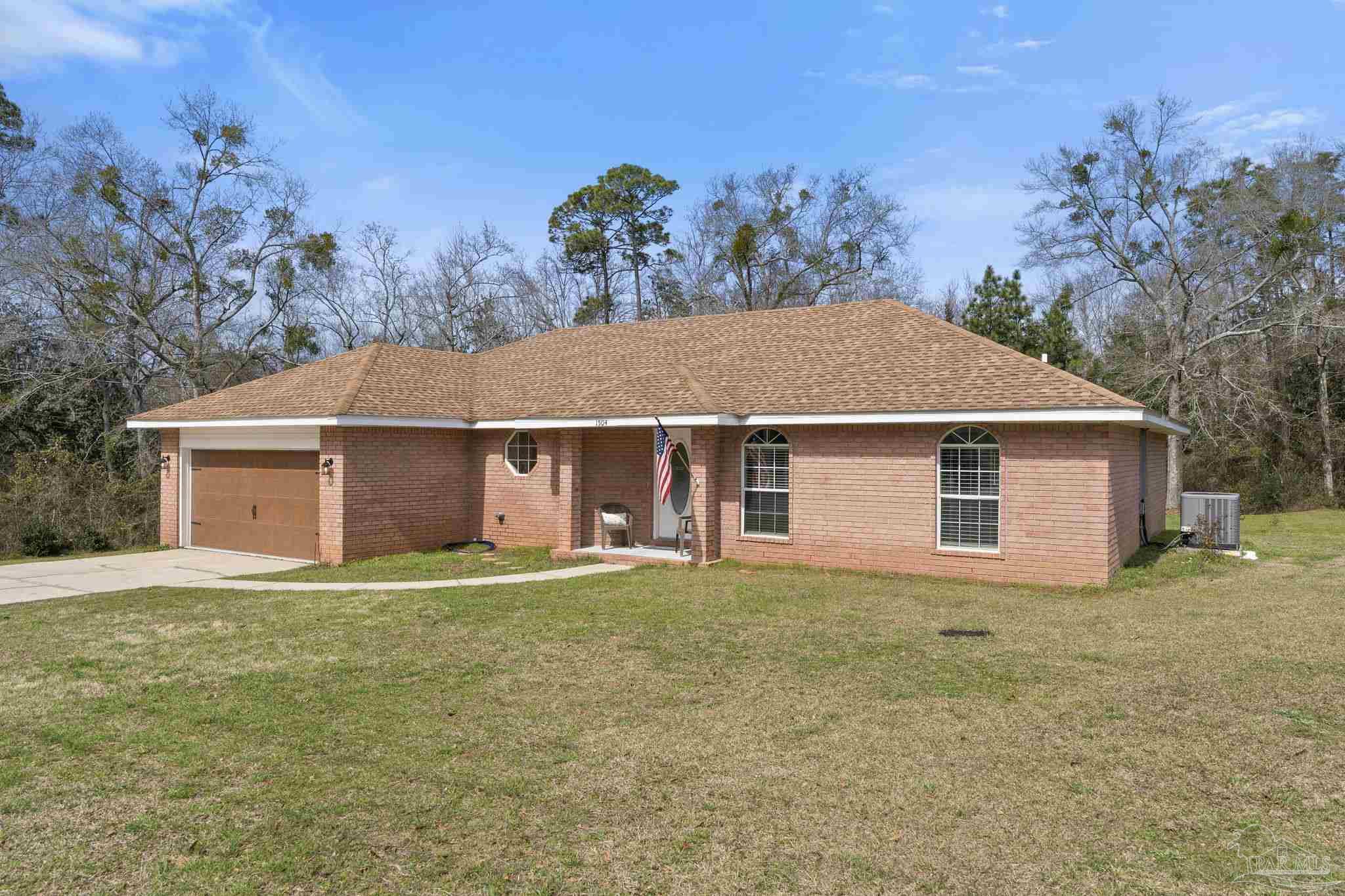 1504 Silver Ridge Drive Cantonment, FL 32533 - Photo 3 of 33 Gallery Image 3