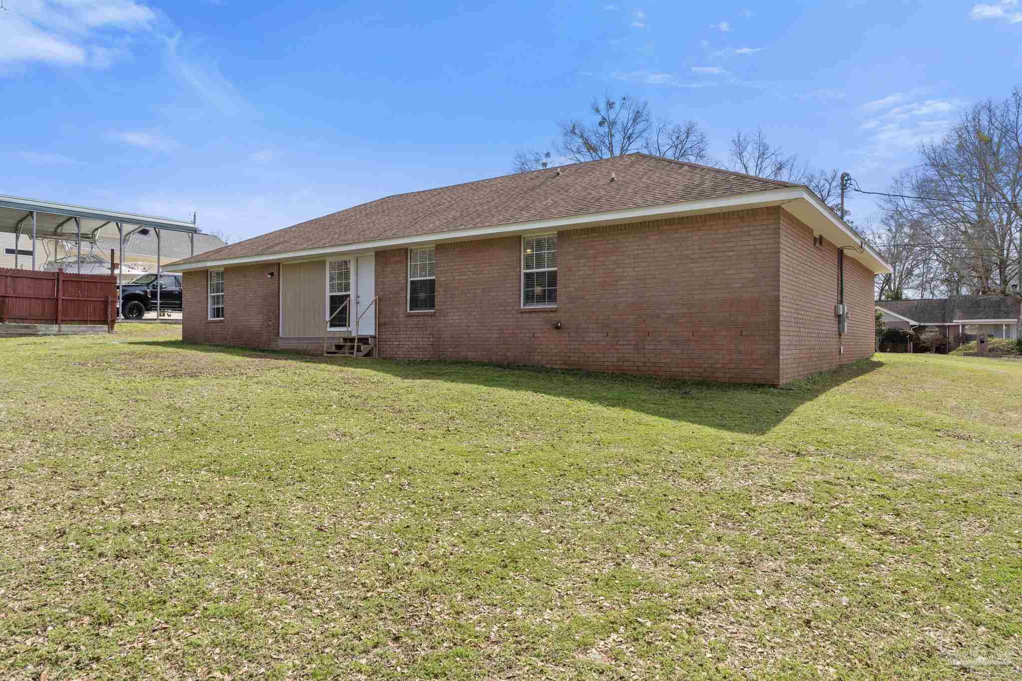 1504 Silver Ridge Drive Cantonment, FL 32533 - Photo 31 of 33 Gallery Image 31