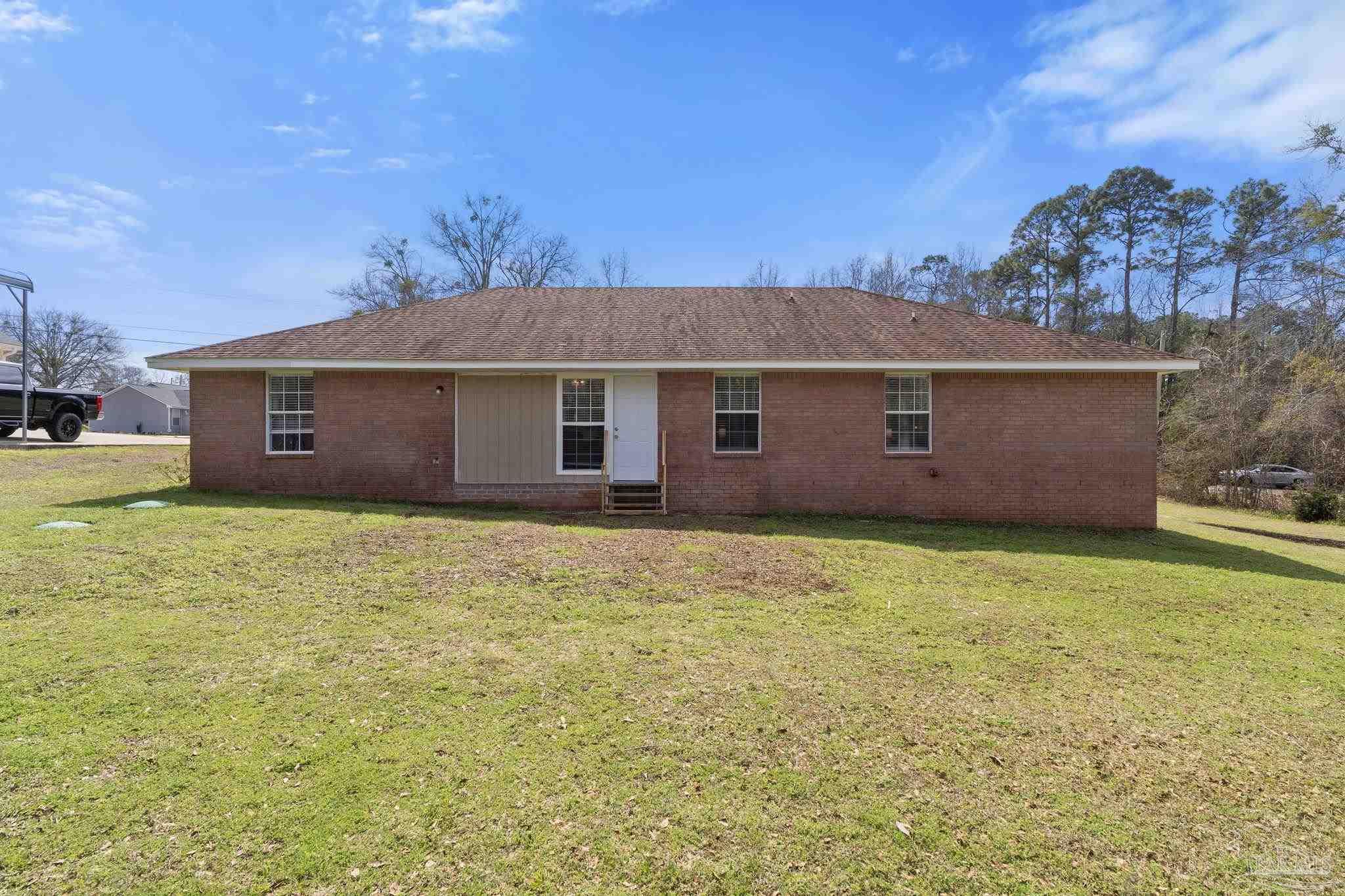 1504 Silver Ridge Drive Cantonment, FL 32533 - Photo 32 of 33 Gallery Image 32
