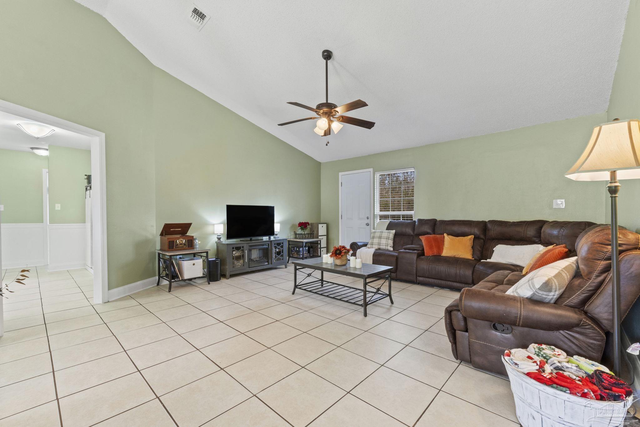1504 Silver Ridge Drive Cantonment, FL 32533 - Photo 6 of 33 Gallery Image 6