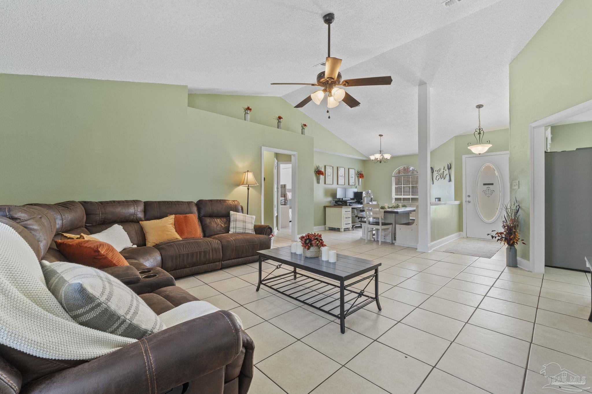 1504 Silver Ridge Drive Cantonment, FL 32533 - Photo 8 of 33 Gallery Image 8