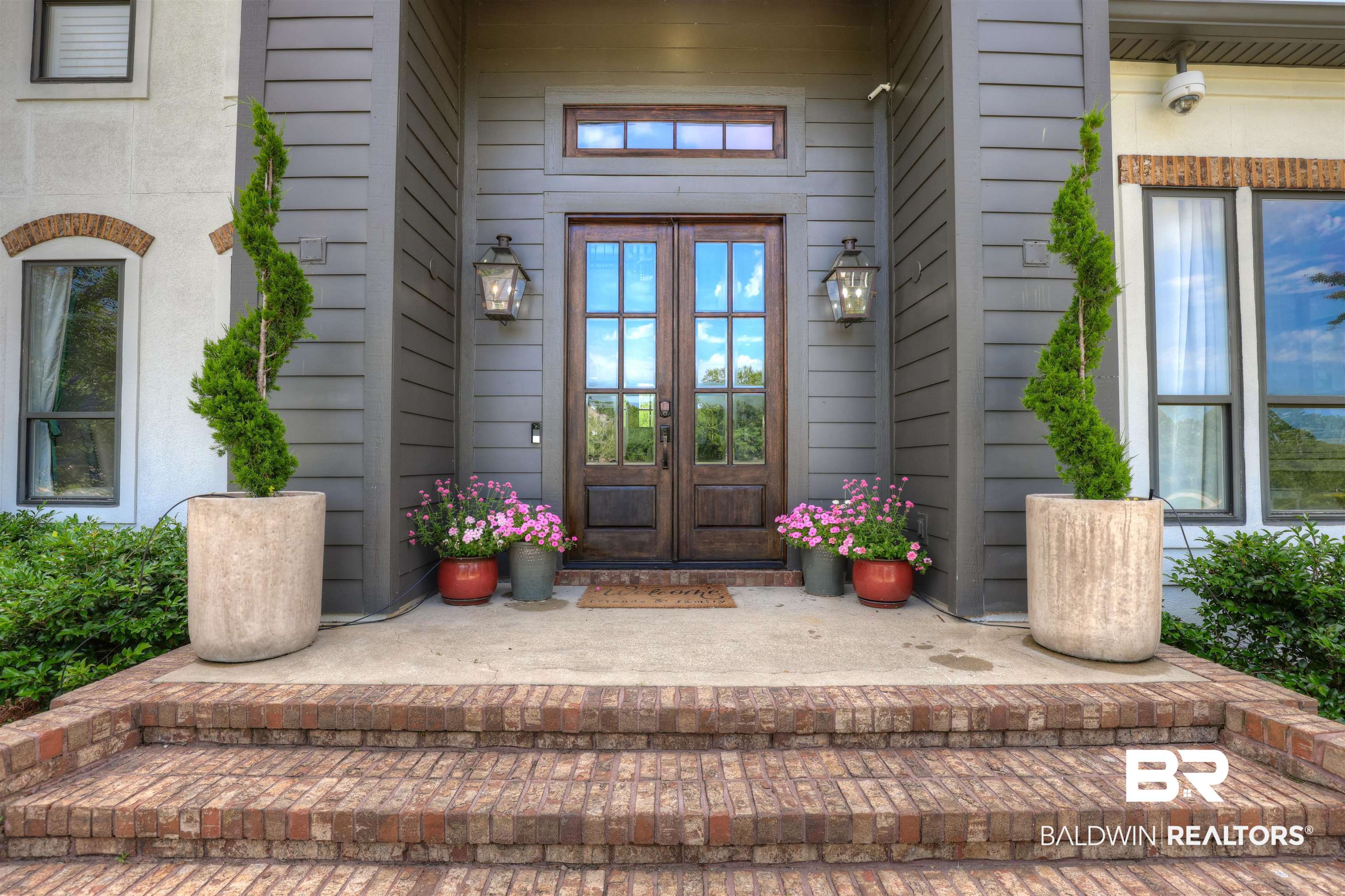 140 Augusta Court Fairhope, AL 36532 - Photo 2 of 49