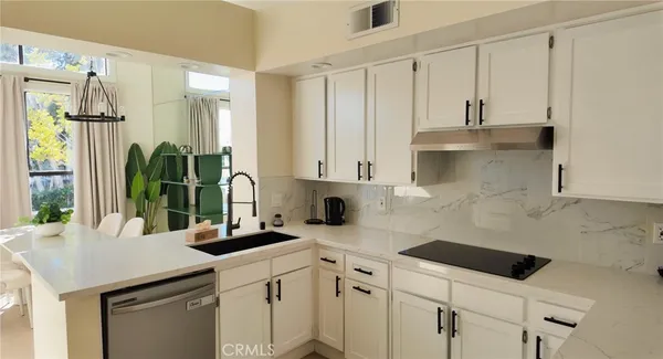 $6,200 | 6 Southwind, Irvine, CA 92614