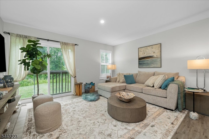 49 Coventry Road Hamburg, NJ 07419 - Photo 21 of 45 Gallery Image 21