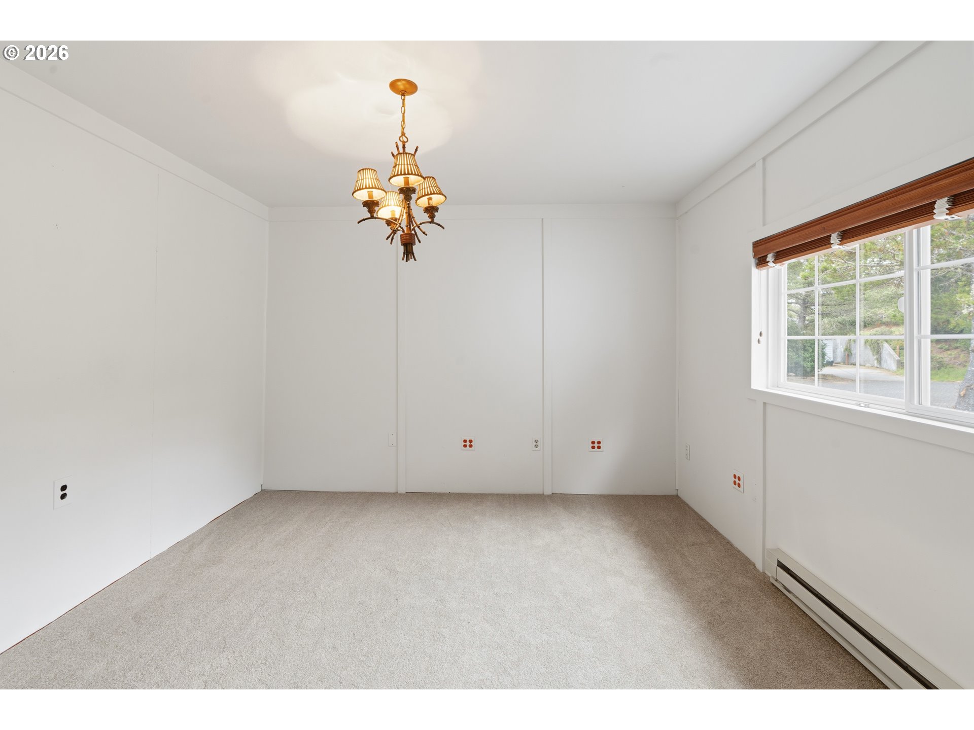 125 West 11th Street Florence, OR 97439 - Photo 32 of 47