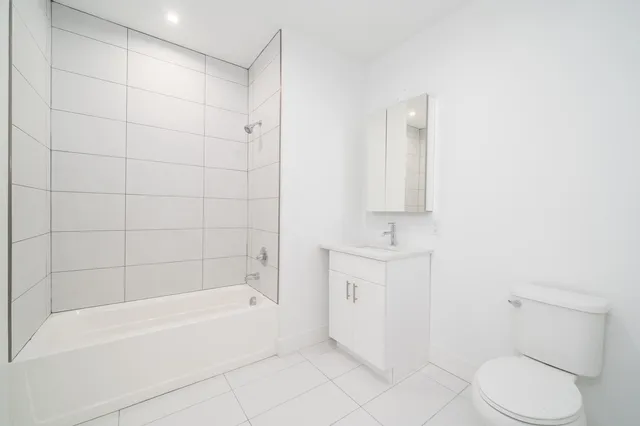 $3,250 | 3309 Liberty Avenue, Unit 312, North Bergen, NJ 07047