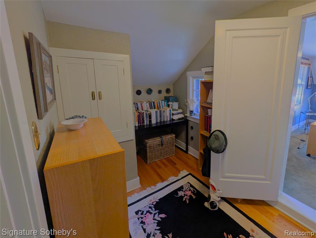 19470 Beverly Road Beverly Hills, MI 48025 - Photo 19 of 31