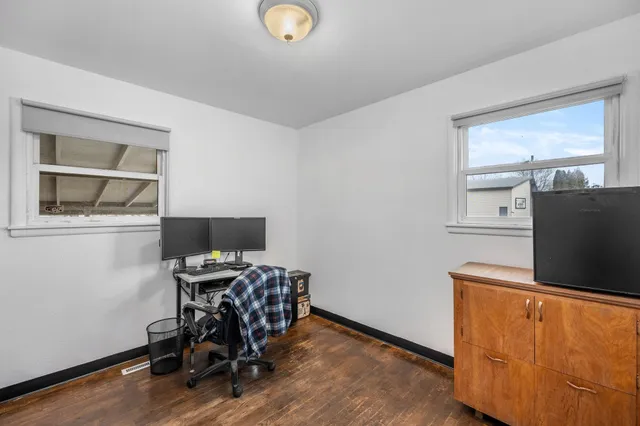 $350,000 | 2927 East Marshall Avenue, Spokane, WA 99207