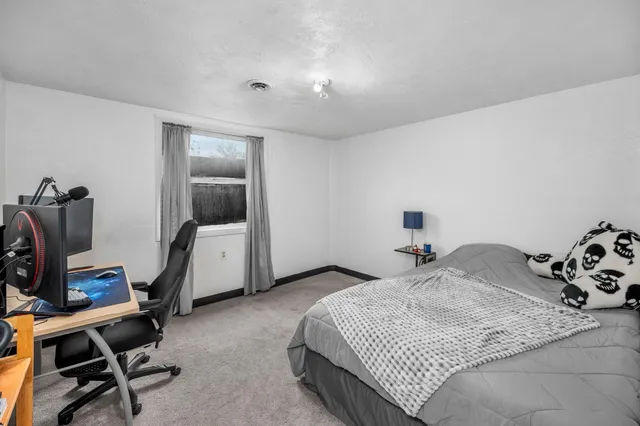 $350,000 | 2927 East Marshall Avenue, Spokane, WA 99207