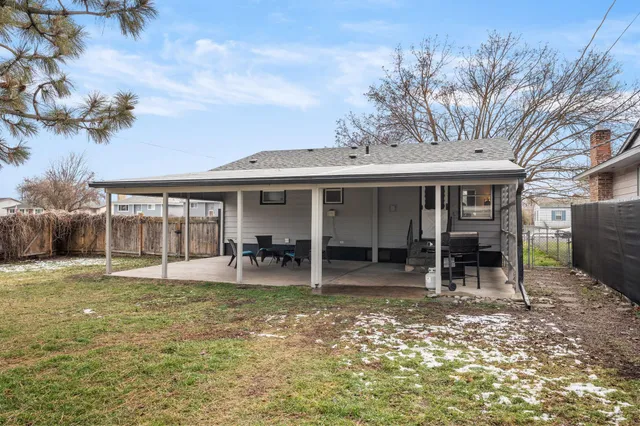 $350,000 | 2927 East Marshall Avenue, Spokane, WA 99207