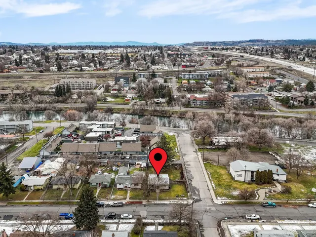 $350,000 | 2927 East Marshall Avenue, Spokane, WA 99207
