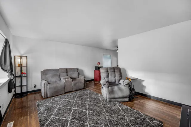 $350,000 | 2927 East Marshall Avenue, Spokane, WA 99207