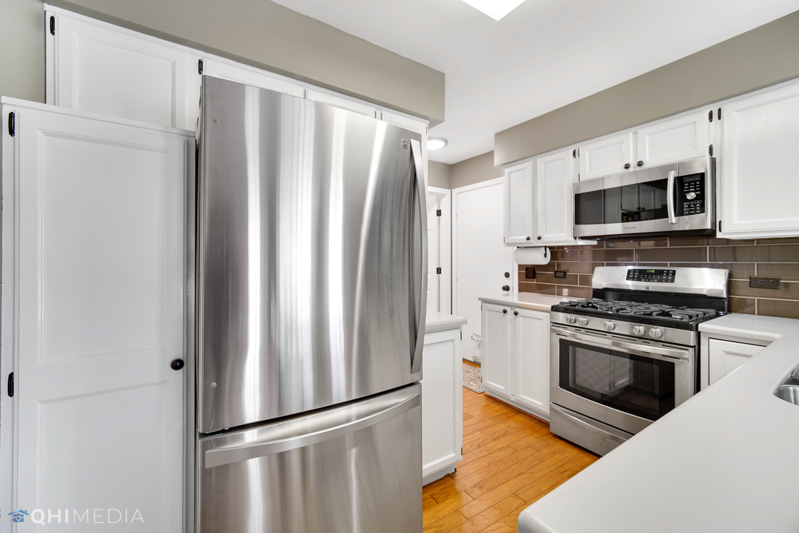 1063 Stillwater Road, Unit 1063 Elgin, IL 60120 - Photo 11 of 32