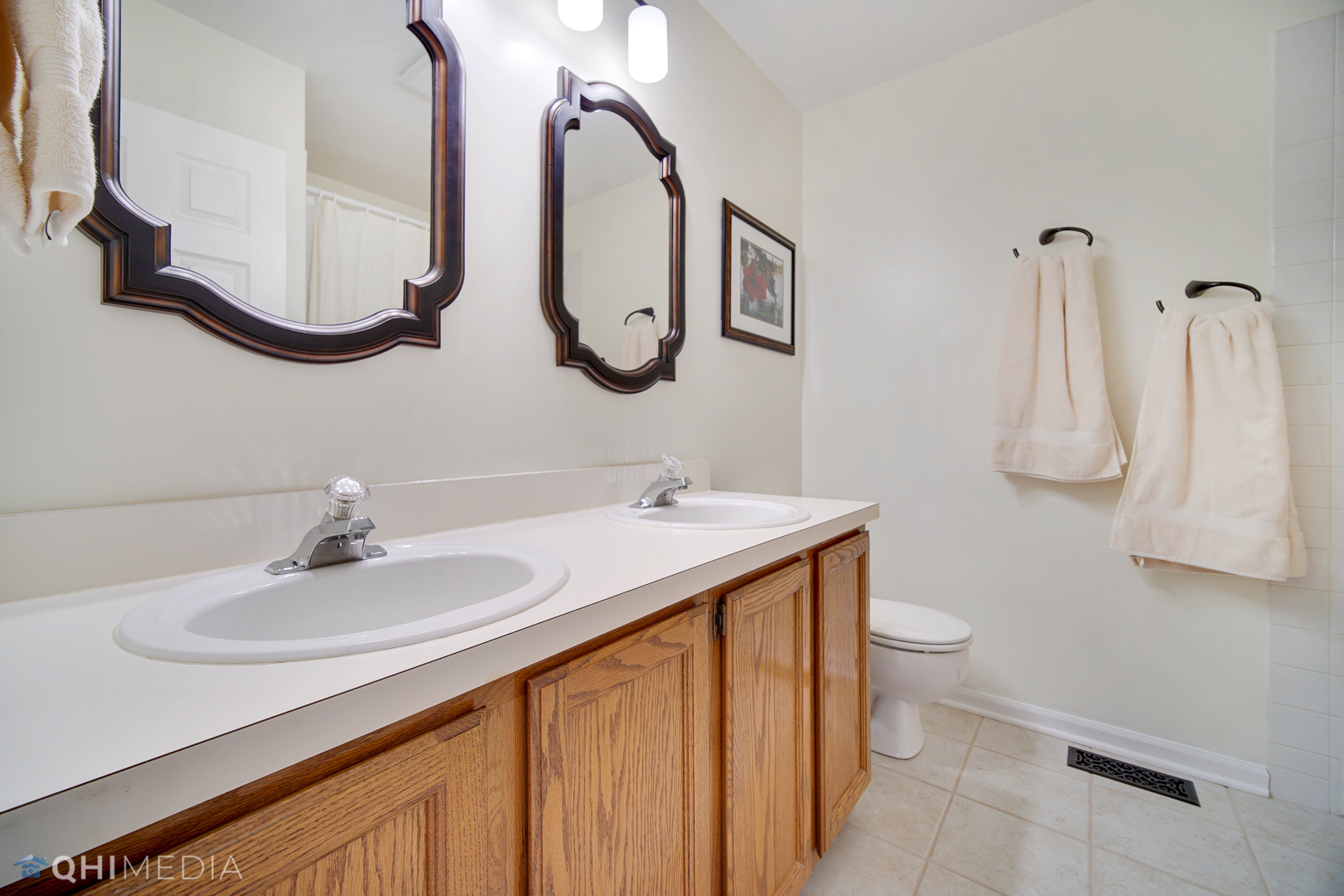 1063 Stillwater Road, Unit 1063 Elgin, IL 60120 - Photo 20 of 32