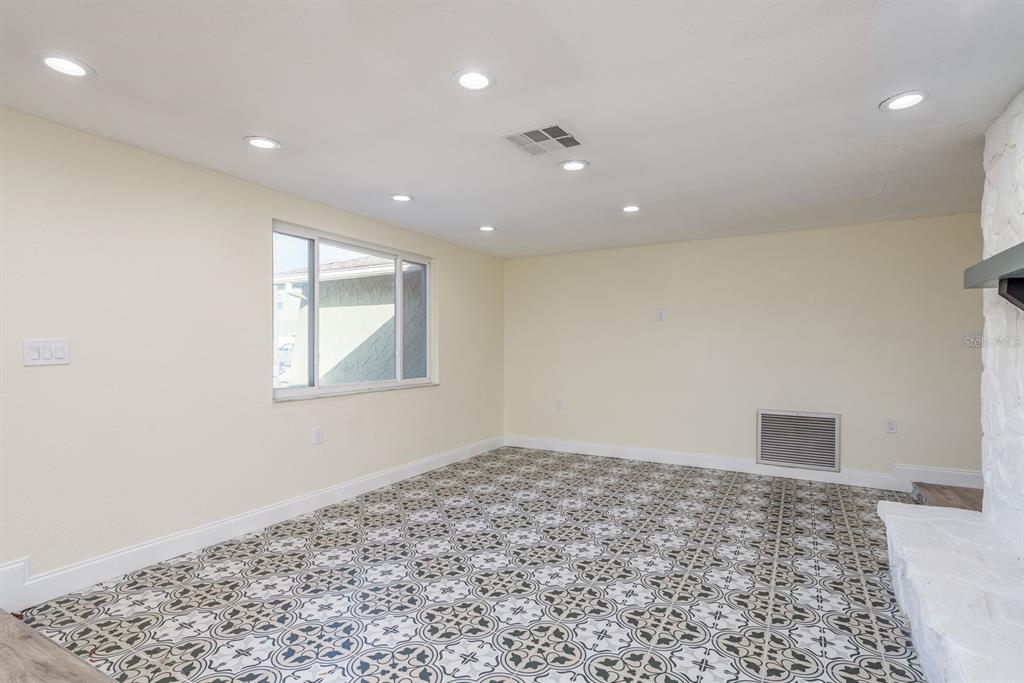 13816 Celida Avenue Hudson, FL 34667 - Photo 15 of 42 a view of an empty room