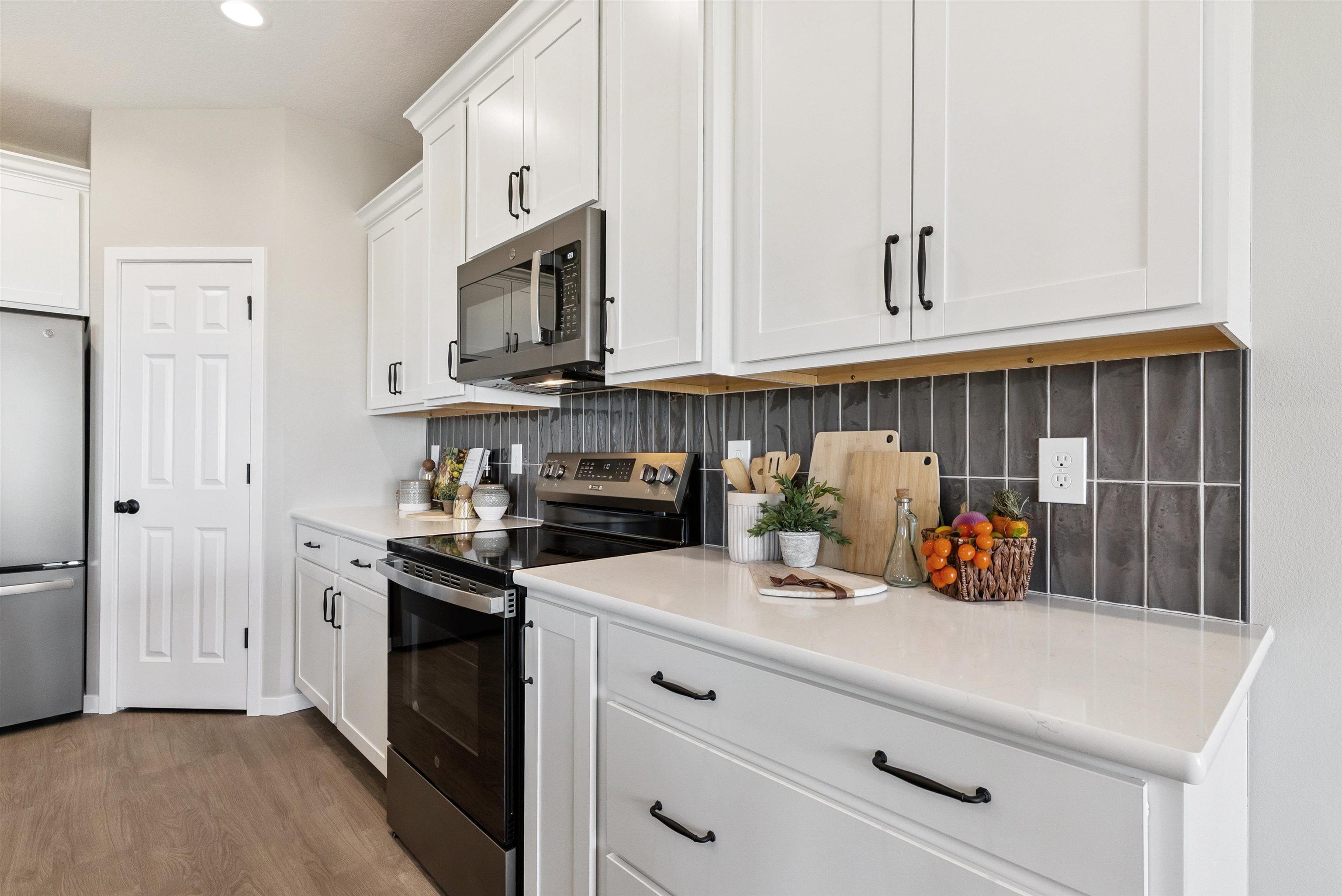 2807 Amber Valley Road Cedar Falls, IA 50613 - Photo 10 of 36 Gallery Image 10