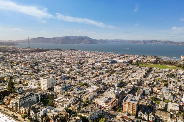 $5,200,000 | 2053 Vallejo Street, San Francisco, CA 94123