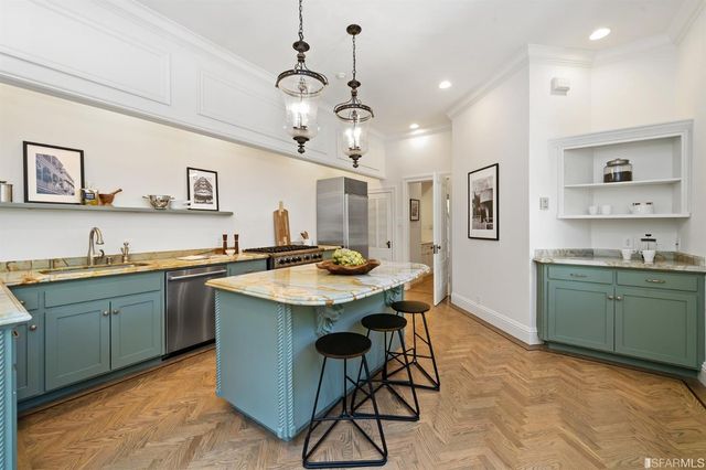 $5,200,000 | 2053 Vallejo Street, San Francisco, CA 94123