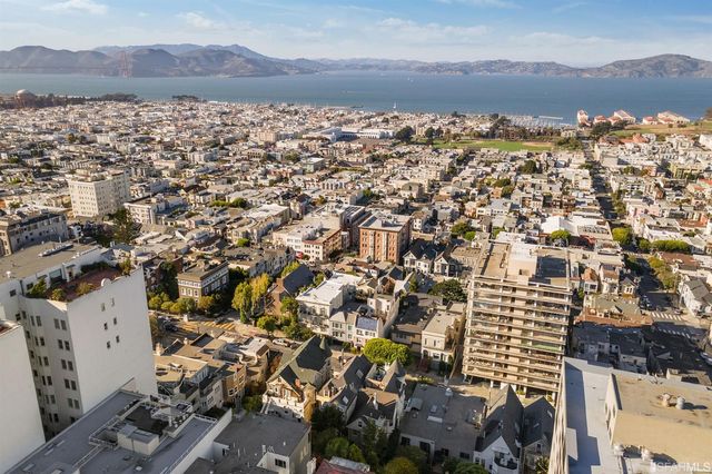 $5,200,000 | 2053 Vallejo Street, San Francisco, CA 94123