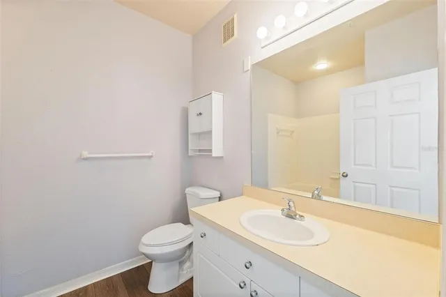 $158,500 | 18001 Richmond Pl Drive, Unit 215, Tampa, FL 33647